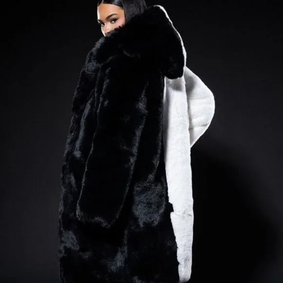 Shop CALLIE LIVES LIVE SALE AUCTIONS - SHOP LIKE U MEAN IT OR STAY NAKED FRIDAYS - Picture 11 of 16